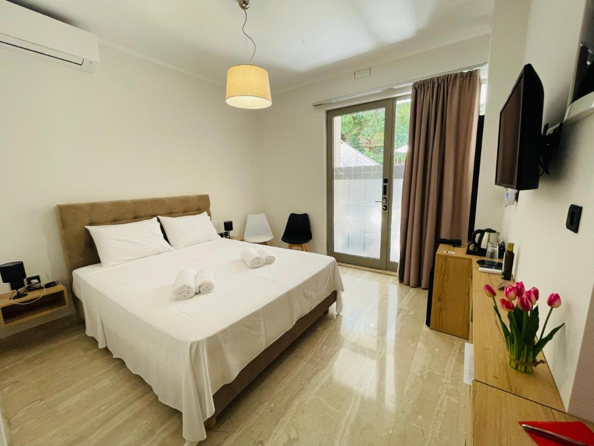 Xenios Suites リゴリオ エクステリア 写真